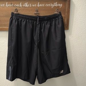 Men’s shorts Color Black Brand New Balance